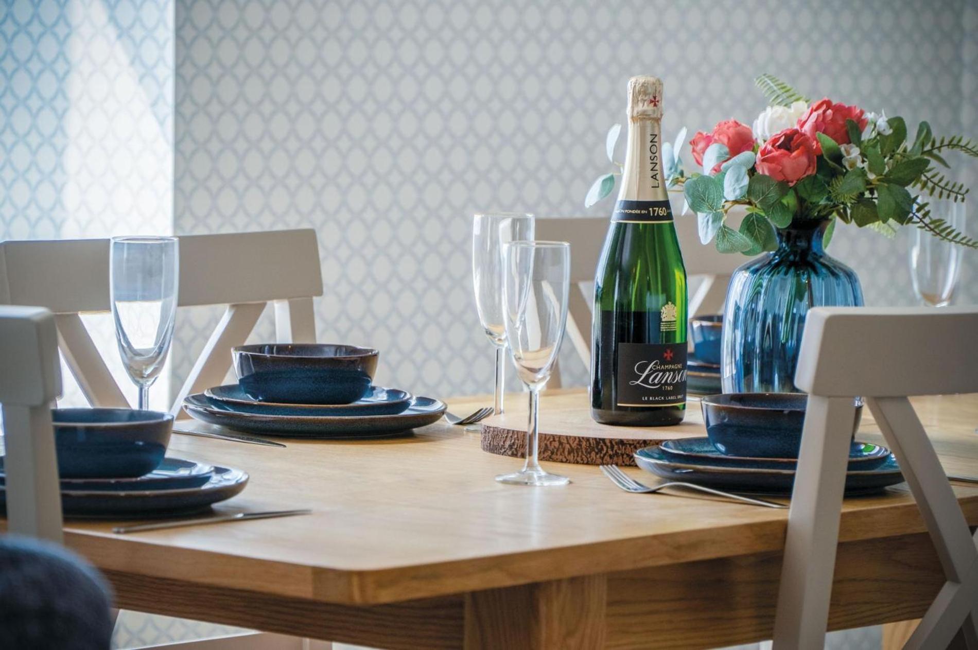 Haven View - 2 Bedroom Apartment - Милфорд-Хейвен Экстерьер фото
