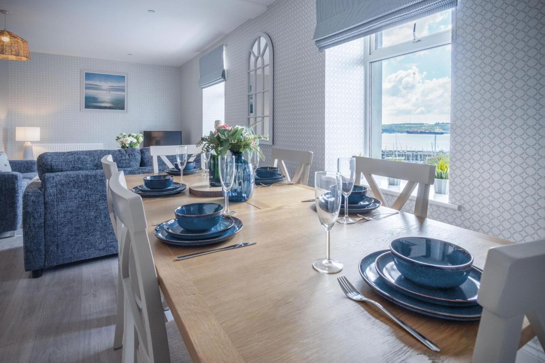 Haven View - 2 Bedroom Apartment - Милфорд-Хейвен Экстерьер фото